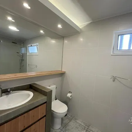 Villa Azores Element *