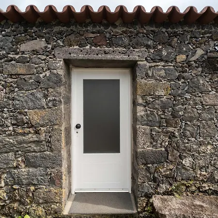 Villa Azores Element