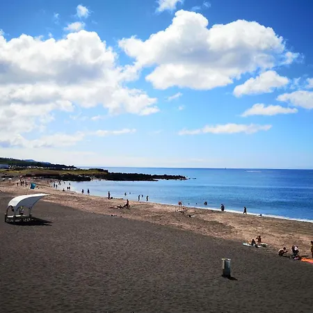 Villa Azores Element *